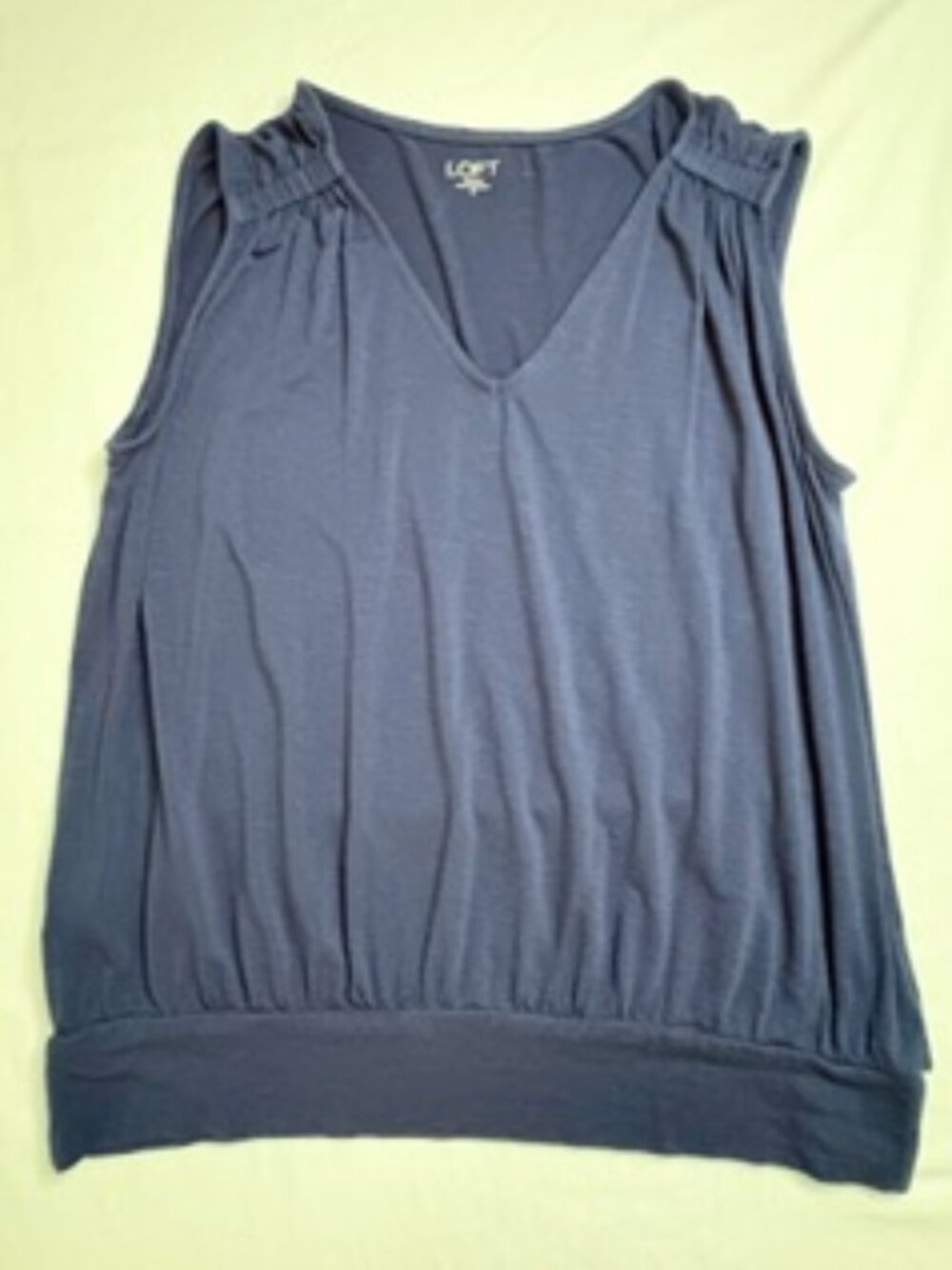 LOFT Outlet Blue Sleeveless V-Neck Blouse Top